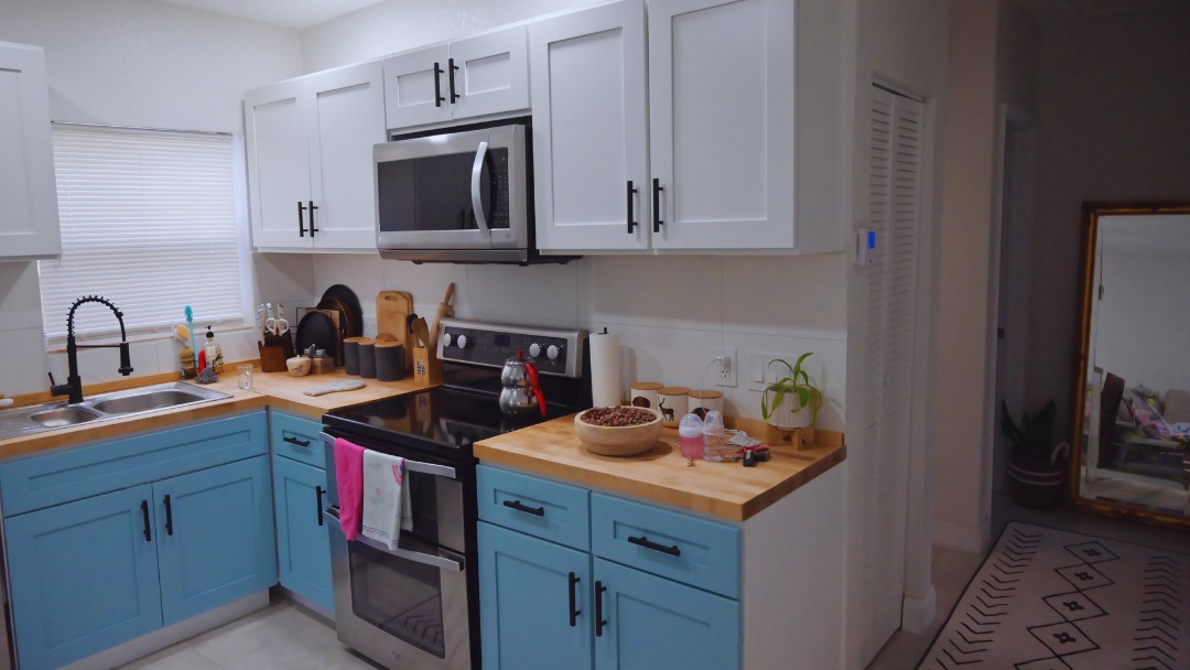 1331 NW 3rd St, Delray Beach, FL 33444 - 6