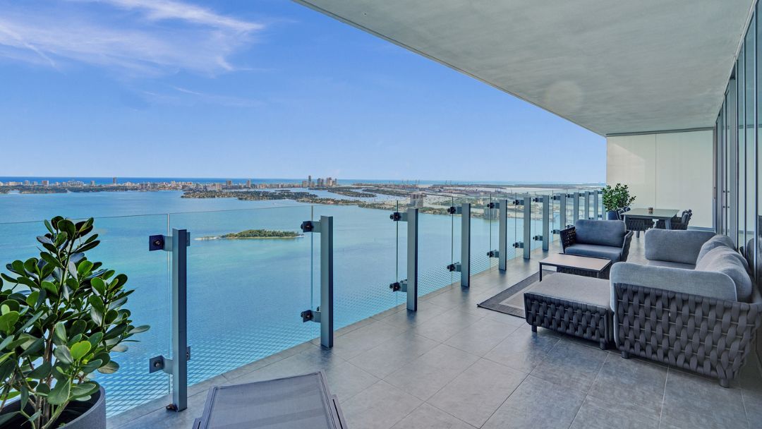 ksr-properties-listing-for-sale-700-north-east-26th-ter-apt-4702-miami-fl-14